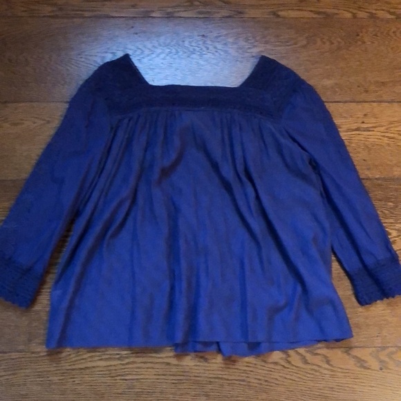 Anthropologie Embroidered Top - Picture 8 of 8